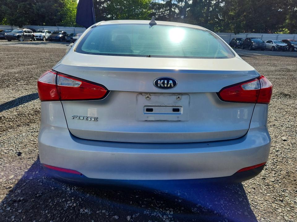 53551826 :رقم المزاد ، KNAFK4A60G5506890 vin ، 2016 Kia Forte مزاد بيع