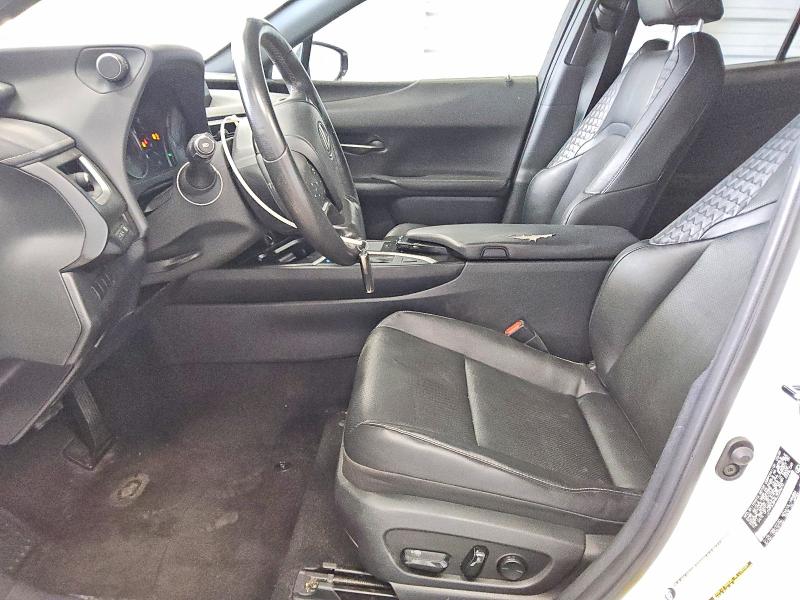 2020 Lexus Ux მანქანა იყიდება აუქციონზე, vin: JTHP3JBH6L2026270, აუქციონის ნომერი: 53017856