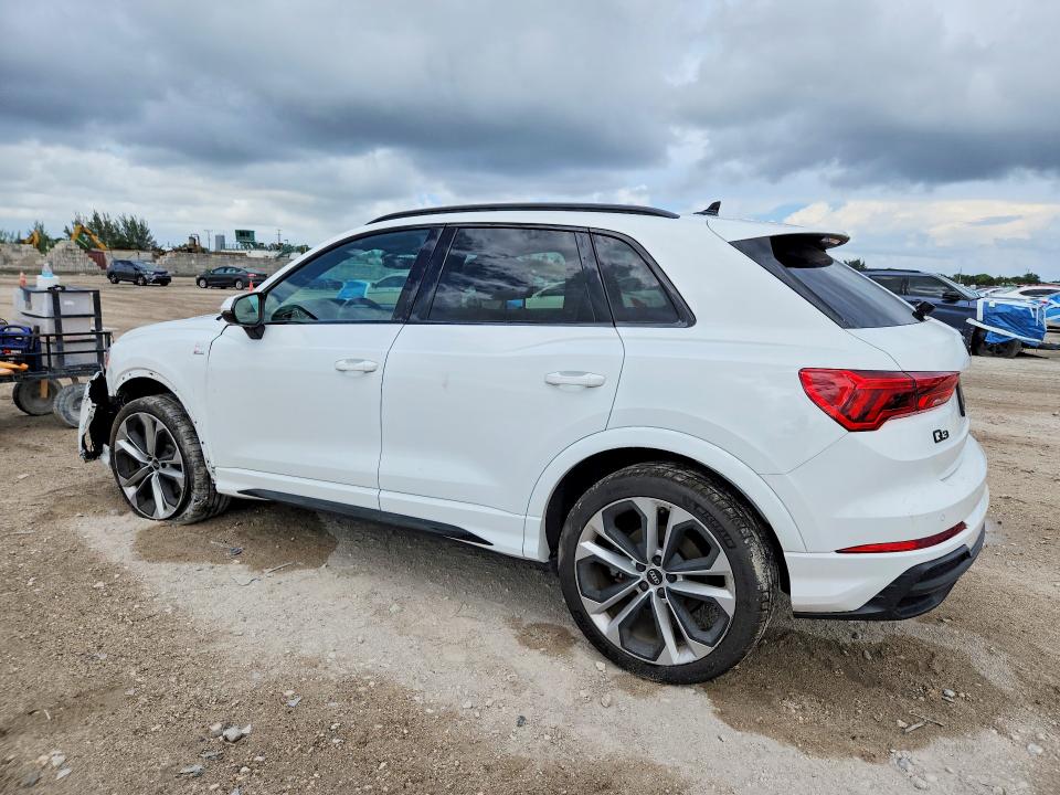 Продаж на аукціоні авто 2021 Audi Q3, vin: WA1DECF30M1093151, номер лоту: 53616716