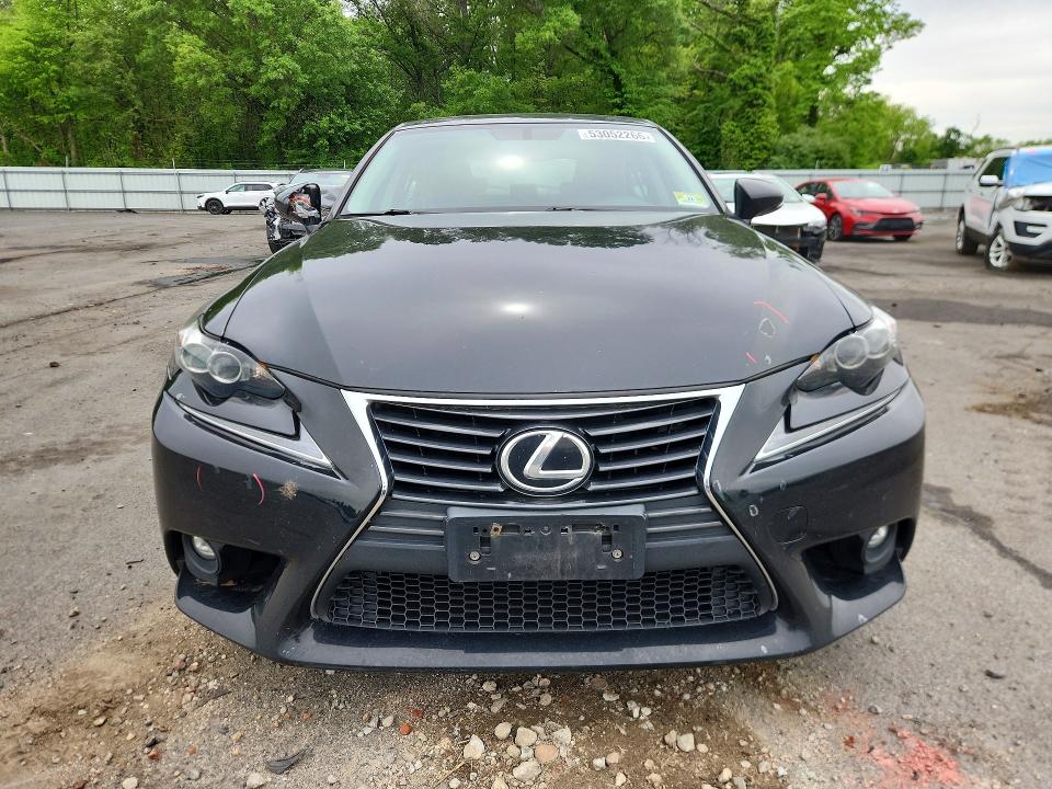 53052266 :رقم المزاد ، JTHCM1D20G5013460 vin ، 2016 Lexus Is مزاد بيع