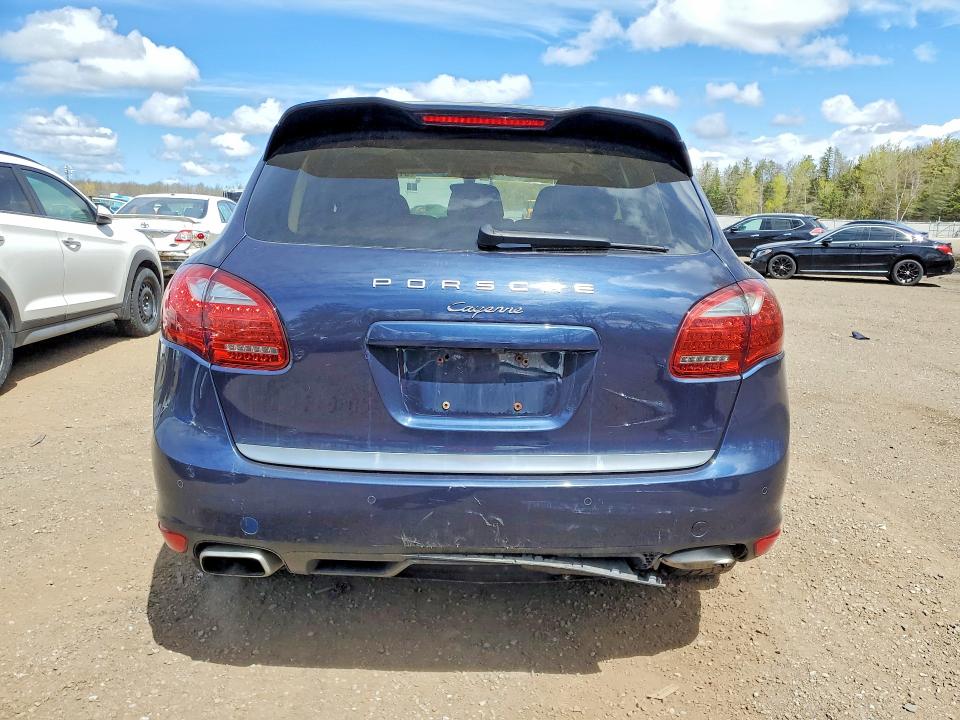 Продаж на аукціоні авто 2011 Porsche Cayenne, vin: WP1AA2A23BLA01284, номер лоту: 51775006
