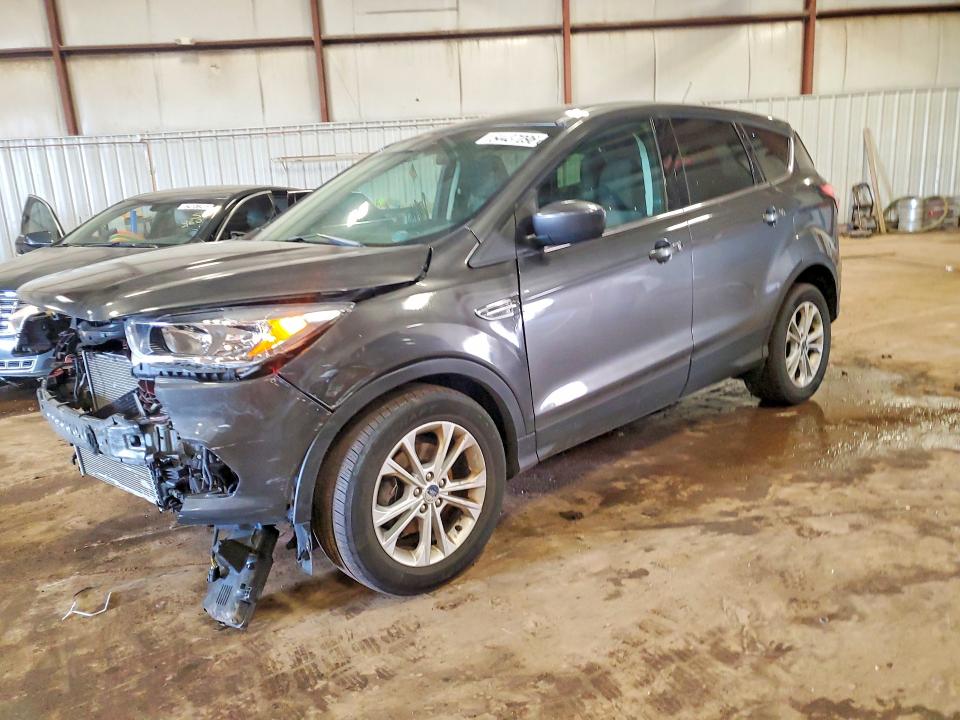 54437096 :رقم المزاد ، 1FMCU0GD3HUA13190 vin ، 2017 Ford Escape مزاد بيع