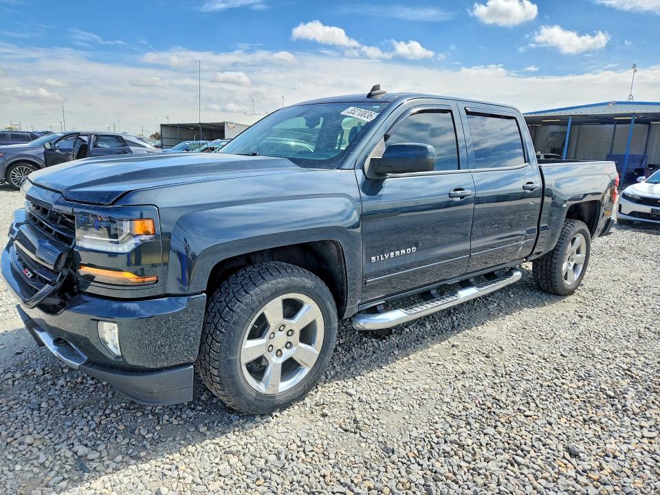 Продажа на аукционе авто 2018 Chevrolet Silverado, vin: 3GCUKREC7JG347485, номер лота: 55210836