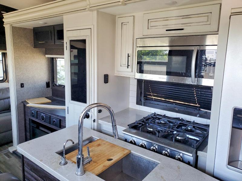 Auction sale of the 2021 Jayco North Poin, vin: 1UJCJ0BV2M1LL0600, lot number: 53103476