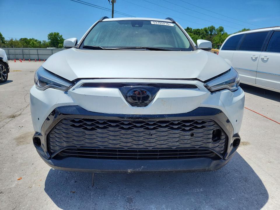 Продаж на аукціоні авто 2022 Toyota Corolla Cross, vin: 7MUDAAAG4NV019029, номер лоту: 53785216