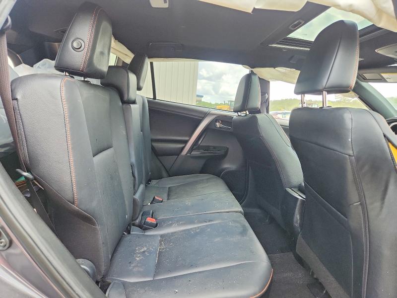 Продажа на аукционе авто 2018 Toyota Rav4, vin: JTMJFREV6JJ208018, номер лота: 54337156