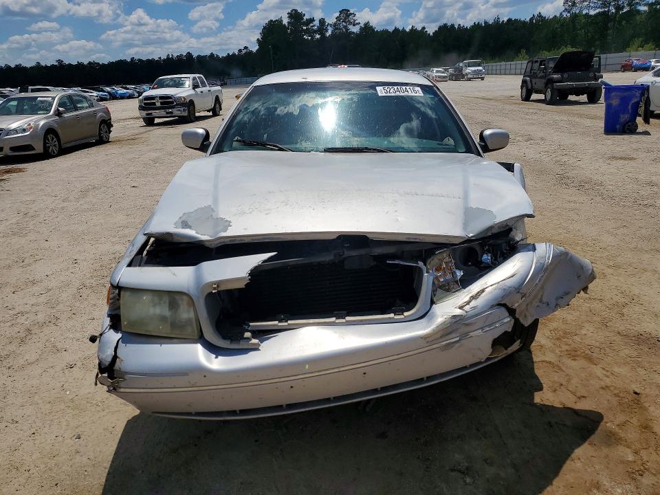 Aukcja sprzedaży 2002 Ford Crown Victoria, vin: 2FAFP71W12X144605, numer aukcji: 52340416