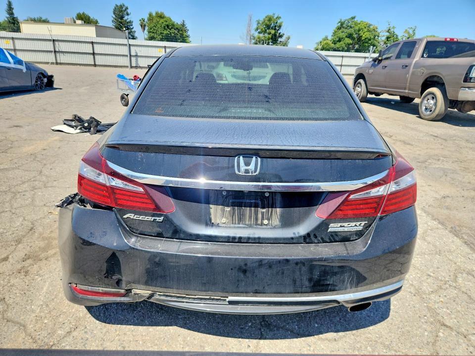 Aukcja sprzedaży 2017 Honda Accord, vin: 1HGCR2F13HA124494, numer aukcji: 52024626