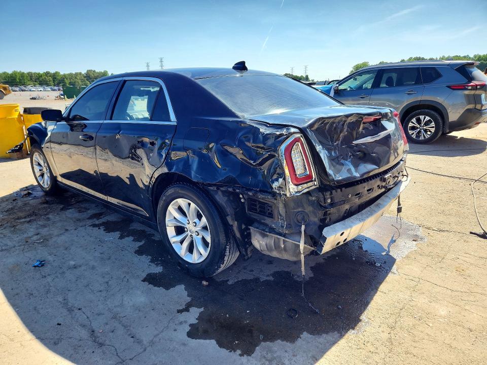 Продажа на аукционе авто 2015 Chrysler 300, vin: 2C3CCAAG3FH930294, номер лота: 53775186