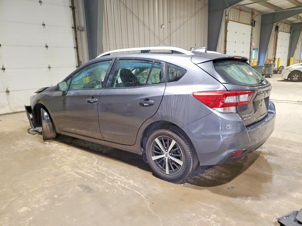 54695166 :رقم المزاد ، 4S3GTAD62N3718634 vin ، 2022 Subaru Impreza مزاد بيع
