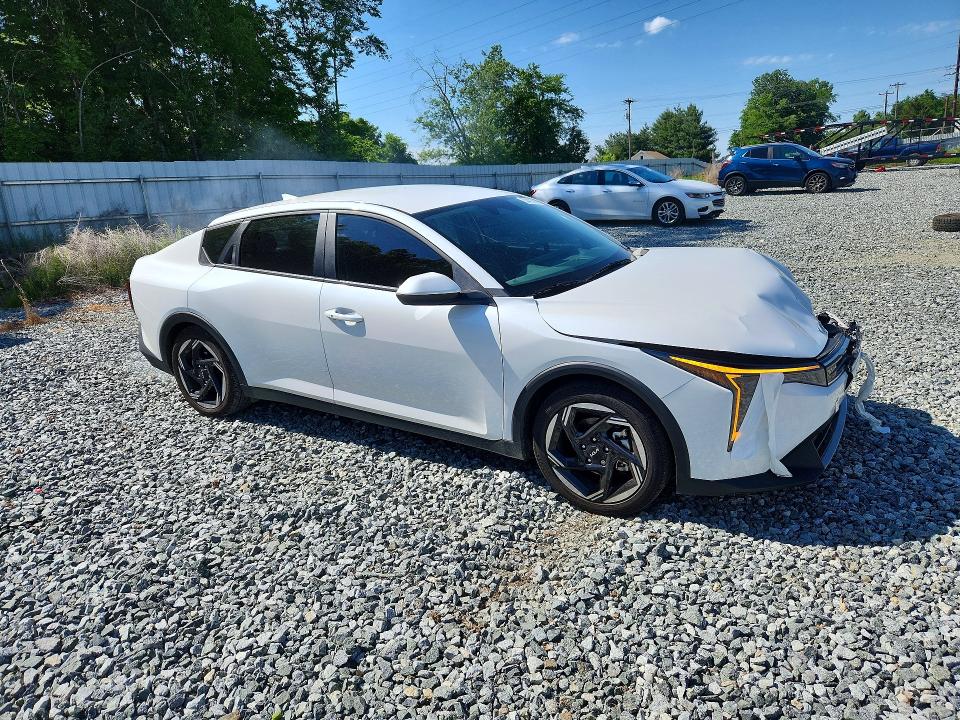Продажа на аукционе авто 2025 Kia K4, vin: 3KPFU4DE6SE023207, номер лота: 53421586