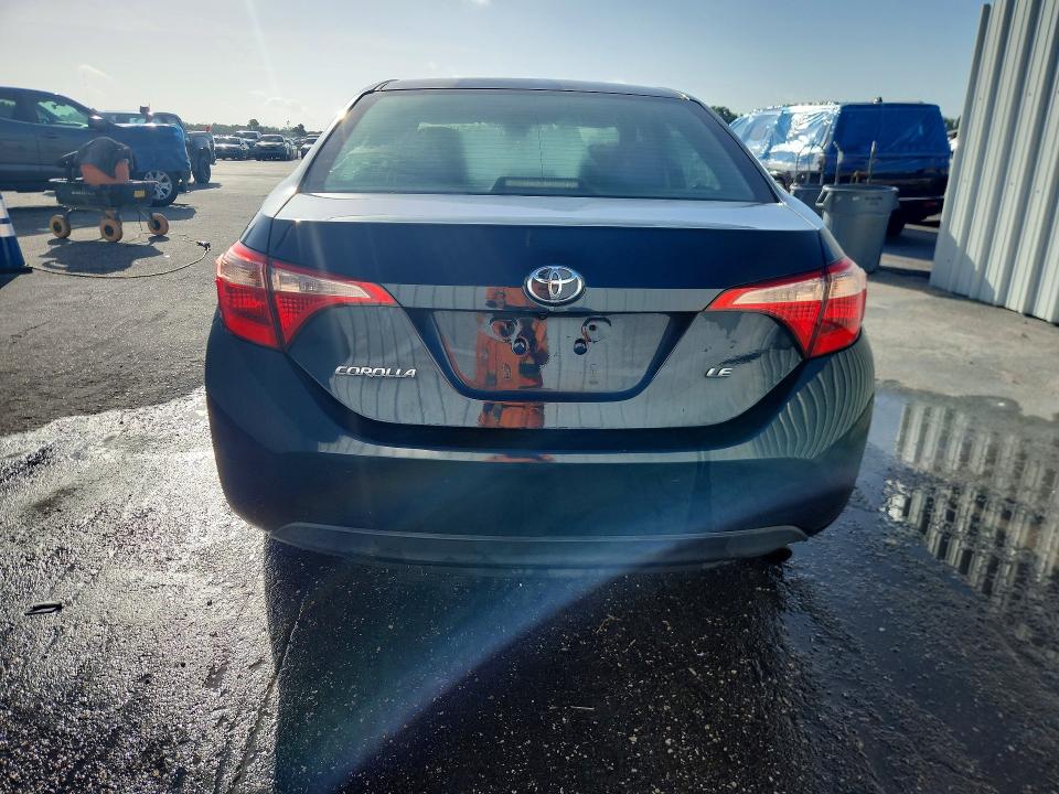 53737676 :رقم المزاد ، 5YFBURHE9KP876561 vin ، 2019 Toyota Corolla مزاد بيع