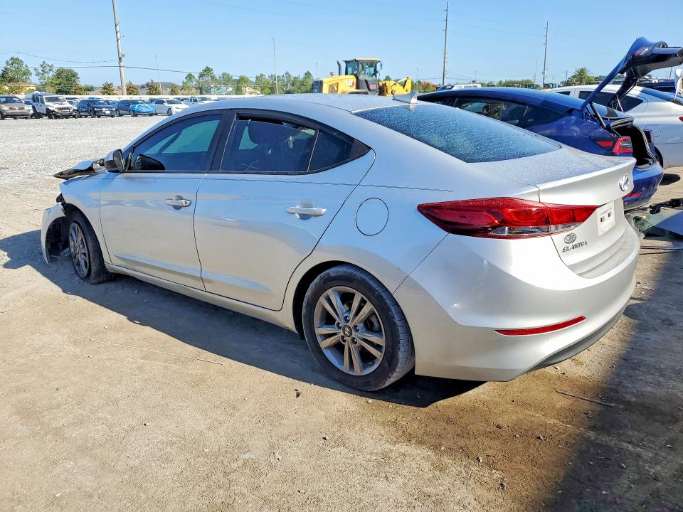 54093706 :رقم المزاد ، 5NPD84LF0JH371987 vin ، 2018 Hyundai Elantra مزاد بيع