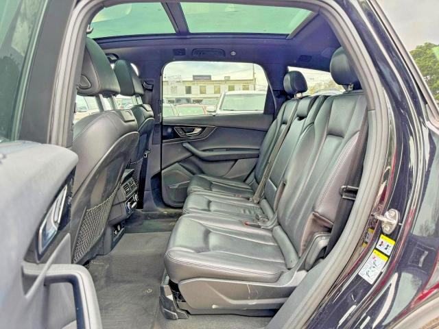 Продаж на аукціоні авто 2019 Audi Q7, vin: WA1LAAF7XKD008942, номер лоту: 53404876