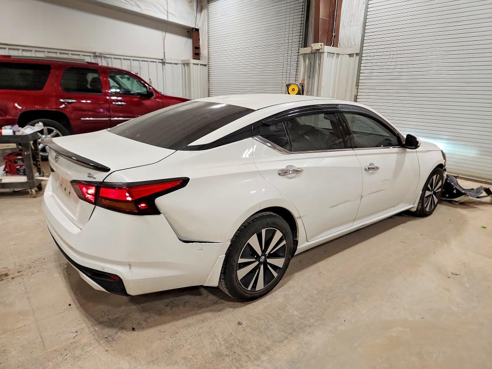 52368546 :رقم المزاد ، 1N4BL4EV5KC109251 vin ، 2019 Nissan Altima مزاد بيع