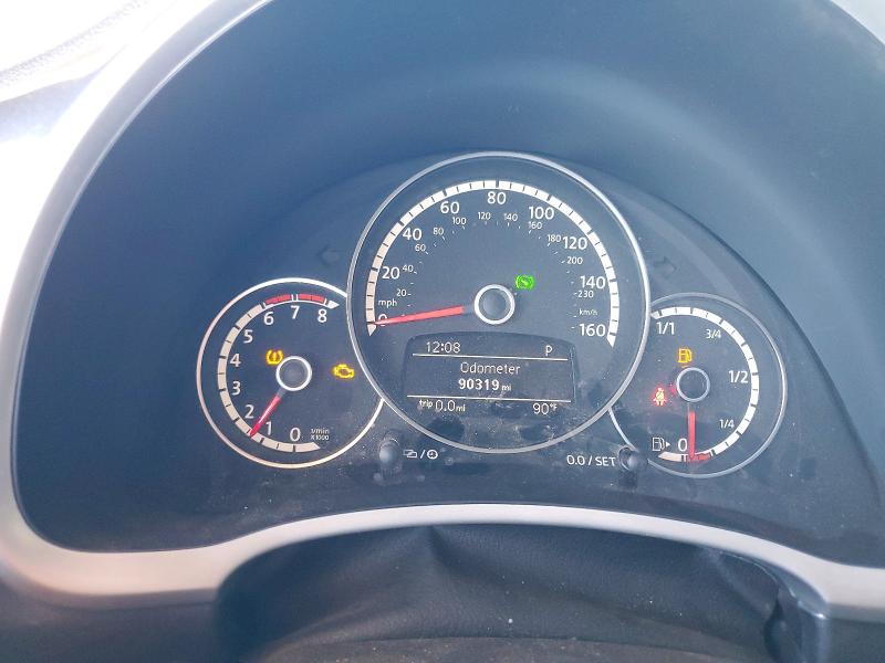2015 Volkswagen Beetle მანქანა იყიდება აუქციონზე, vin: 3VW517AT3FM811346, აუქციონის ნომერი: 53291676