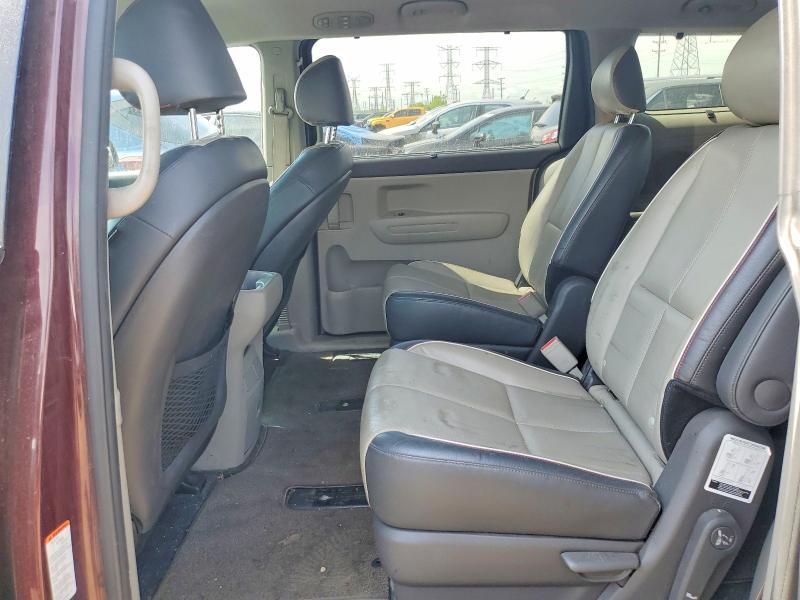 Продаж на аукціоні авто 2017 Kia Sedona, vin: KNDMB5C18H6266307, номер лоту: 52860436