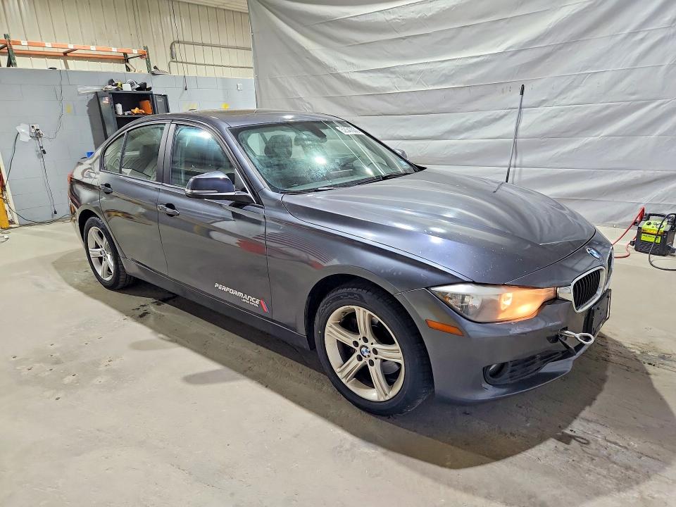 Продажа на аукционе авто 2014 Bmw 320, vin: WBA3C3G50ENS69369, номер лота: 52547036