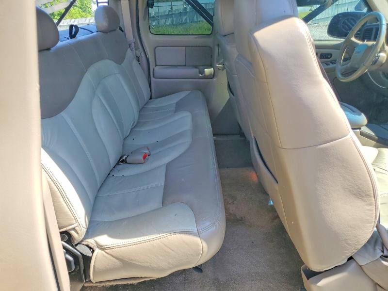 53953646 :رقم المزاد ، 2GTEK69U811352158 vin ، 2001 Gmc Sierra مزاد بيع