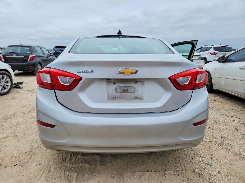 52243616 :رقم المزاد ، 1G1BC5SM3G7240344 vin ، 2016 Chevrolet Cruze مزاد بيع