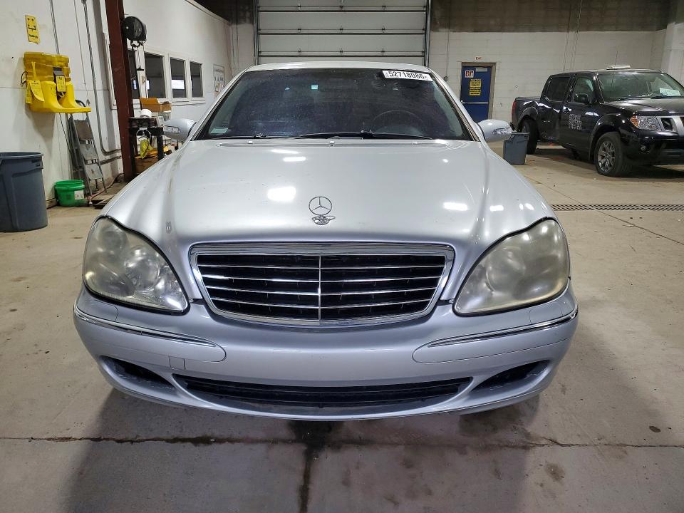 52718086 :رقم المزاد ، WDBNG70J13A330102 vin ، 2003 Mercedes-benz S مزاد بيع
