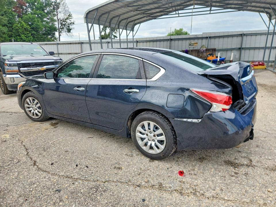 2015 Nissan Altima მანქანა იყიდება აუქციონზე, vin: 1N4AL3AP2FC106262, აუქციონის ნომერი: 54807376