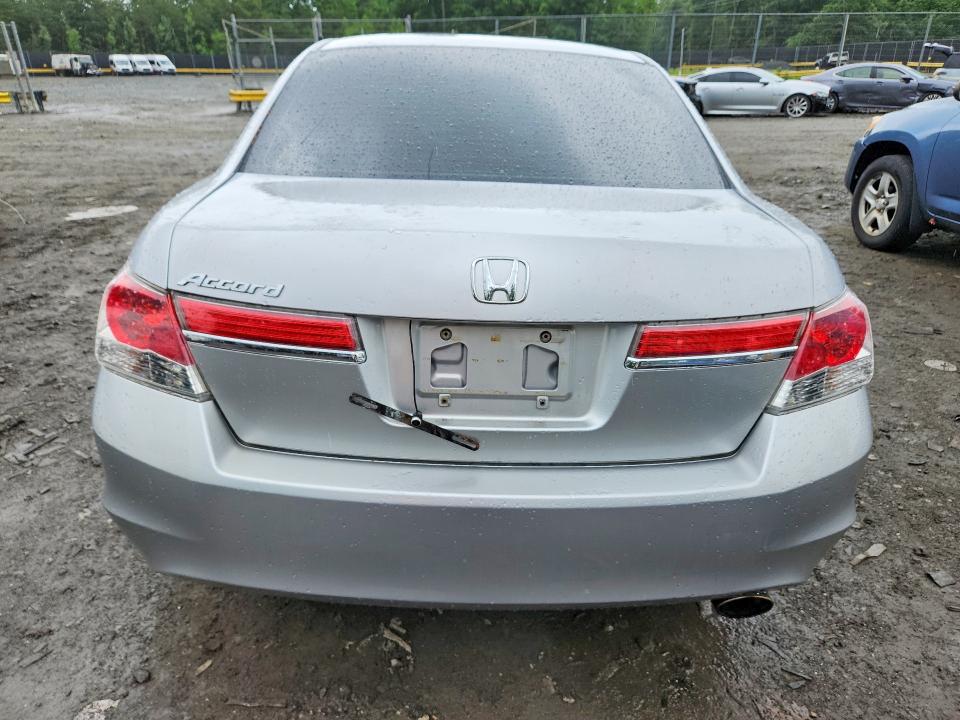 55023936 :رقم المزاد ، 1HGCP2E74BA095607 vin ، 2011 Honda Accord مزاد بيع