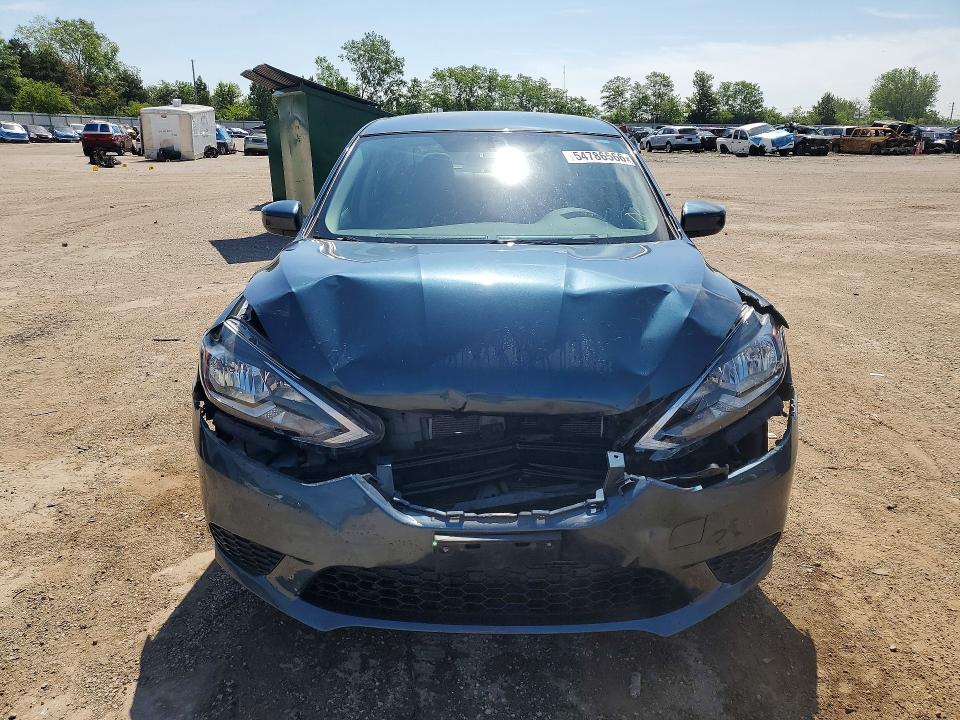 2017 Nissan Sentra მანქანა იყიდება აუქციონზე, vin: 3N1AB7AP3HY258701, აუქციონის ნომერი: 54786566