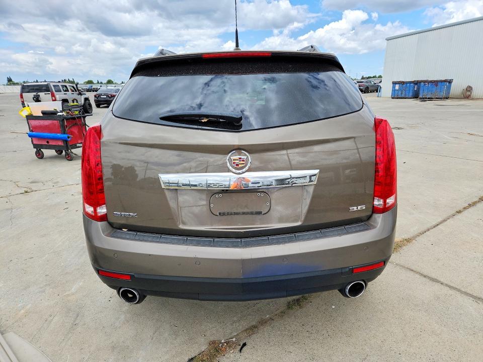 54989796 :رقم المزاد ، 3GYFNBE37ES614709 vin ، 2014 Cadillac Srx مزاد بيع