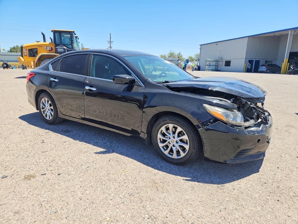 Продажа на аукционе авто 2017 Nissan Altima, vin: 1N4AL3AP9HC227972, номер лота: 52875506
