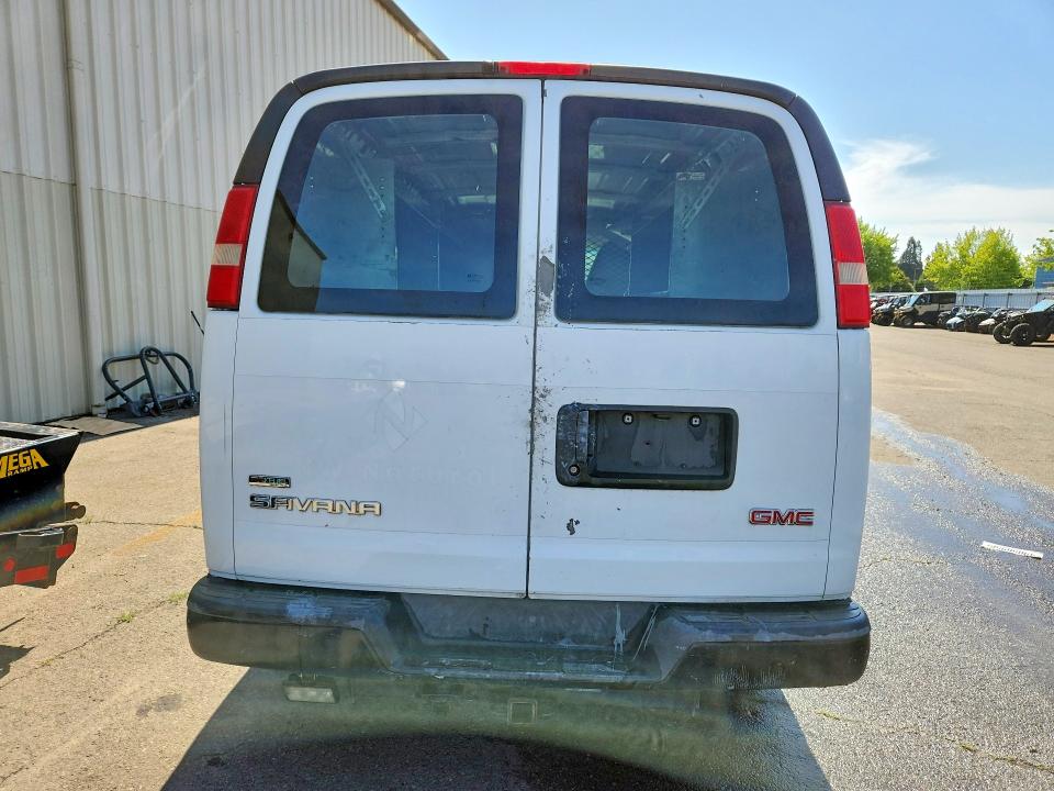 55344976 :رقم المزاد ، 1GTZGFBA7A1160643 vin ، 2010 Gmc Savana مزاد بيع