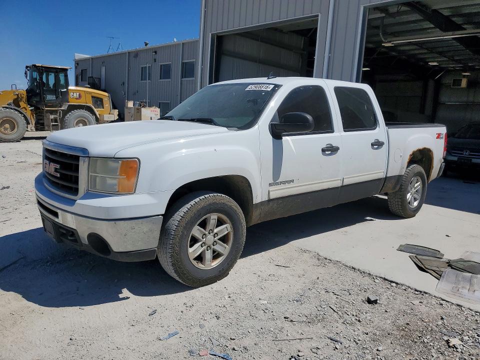 52908816 :رقم المزاد ، 3GTP2VE33BG113626 vin ، 2011 Gmc Sierra مزاد بيع