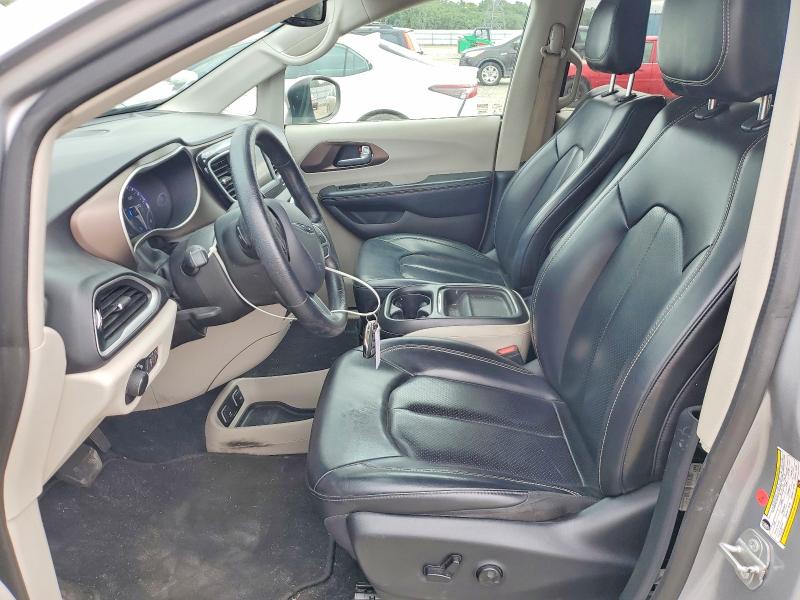 52573436 :رقم المزاد ، 2C4RC1DG3LR163814 vin ، 2020 Chrysler Voyager مزاد بيع