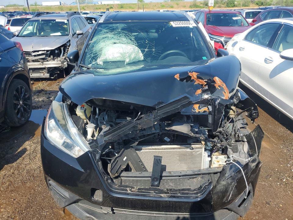 Продажа на аукционе авто 2018 Nissan Kicks, vin: 3N1CP5CU8JL513542, номер лота: 53200006
