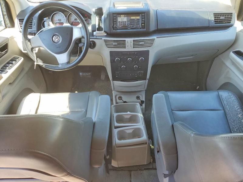 53524266 :رقم المزاد ، 2V4RW3D18AR272187 vin ، 2010 Volkswagen Routan مزاد بيع