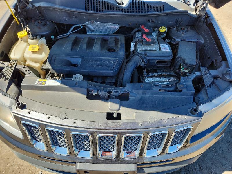 53642556 :رقم المزاد ، 1C4NJDEB1FD162337 vin ، 2015 Jeep Compass مزاد بيع