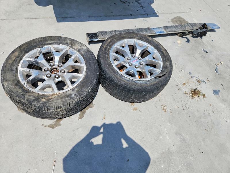 54712156 :رقم المزاد ، 3GTU2NEC9JG297617 vin ، 2018 Gmc Sierra مزاد بيع