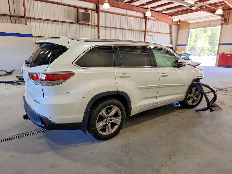 53617356 :رقم المزاد ، 5TDDKRFHXFS185709 vin ، 2015 Toyota Highlander مزاد بيع