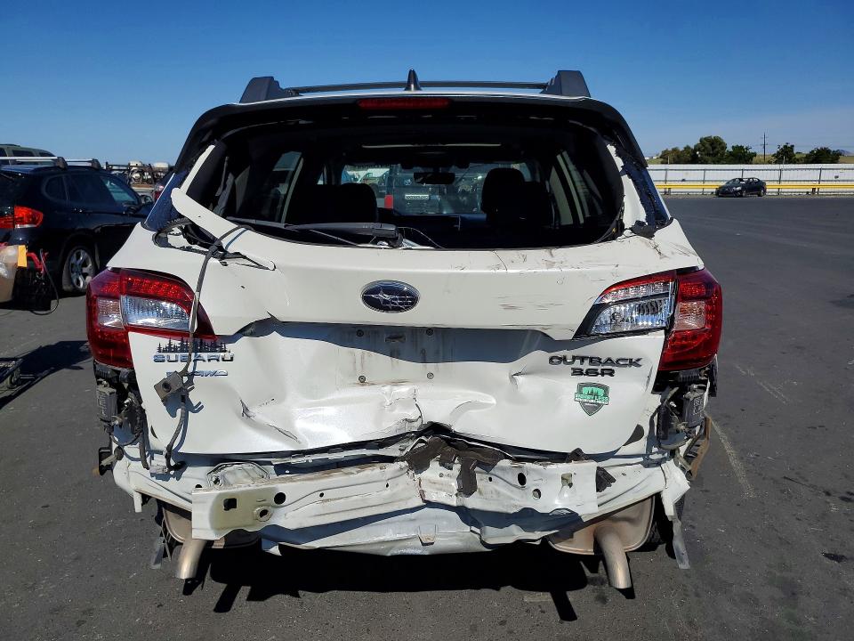 2018 Subaru Outback მანქანა იყიდება აუქციონზე, vin: 4S4BSENC1J3293387, აუქციონის ნომერი: 54473066