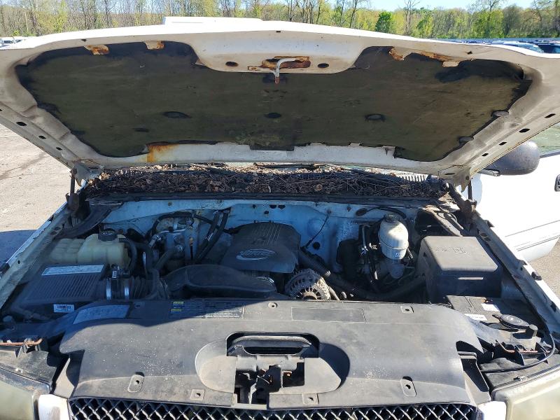 Продаж на аукціоні авто 2004 Chevrolet Silverado, vin: 1GCHK23UX4F179268, номер лоту: 52145216