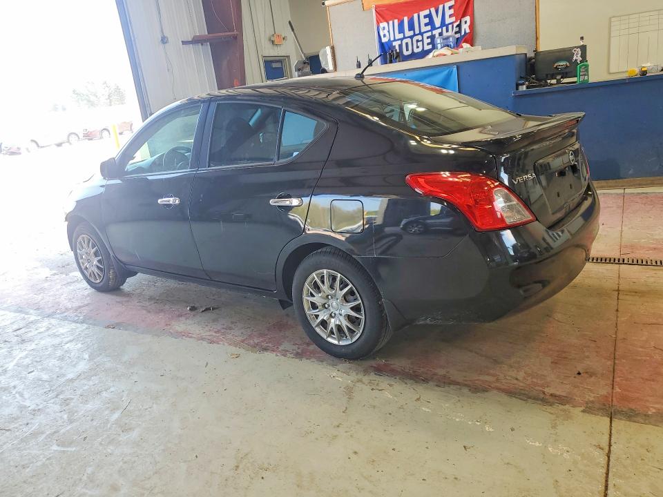 53225436 :رقم المزاد ، 3N1CN7AP2DL852073 vin ، 2013 Nissan Versa مزاد بيع
