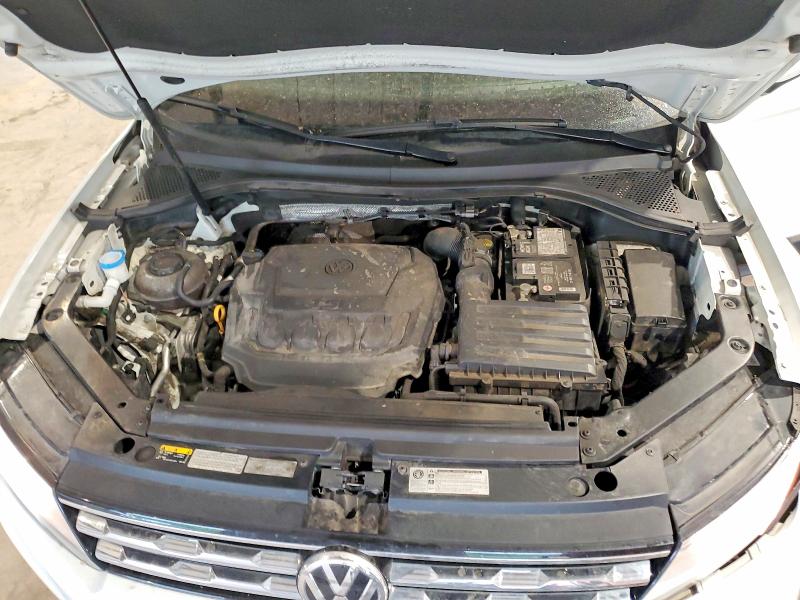 Продажа на аукционе авто 2018 Volkswagen Tiguan, vin: 3VV2B7AX7JM122474, номер лота: 54370516