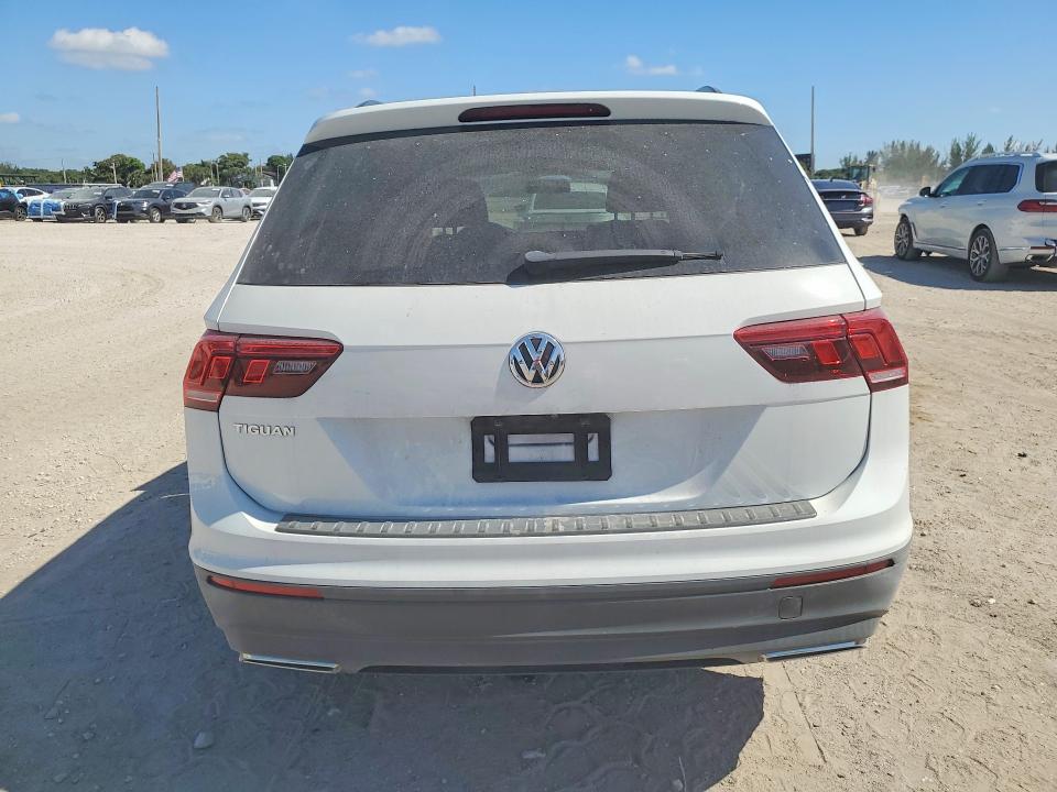 52099416 :رقم المزاد ، 3VV1B7AX6KM142793 vin ، 2019 Volkswagen Tiguan مزاد بيع