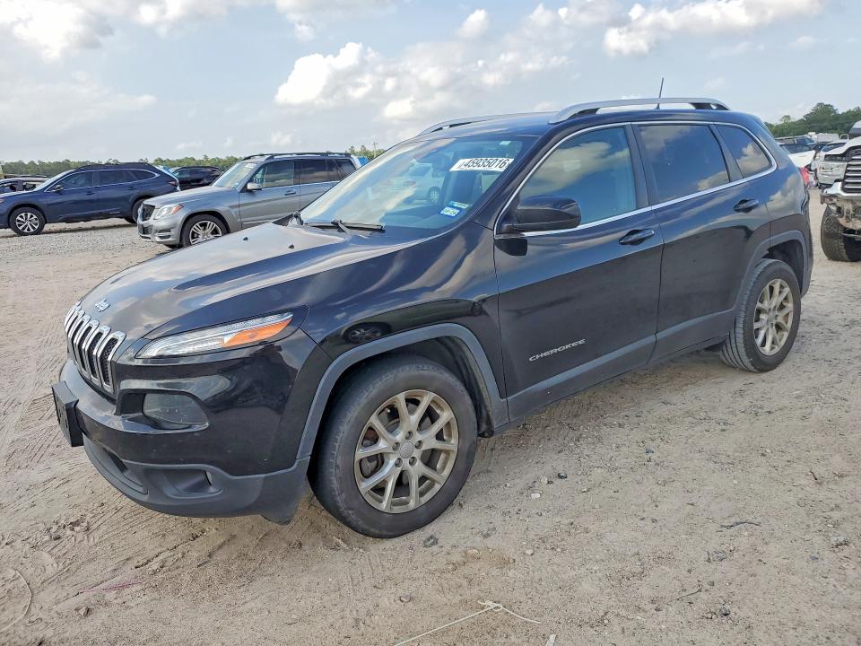 Auction sale of the 2017 Jeep Cherokee, vin: 1C4PJLCB2HW642125, lot number: 45935016