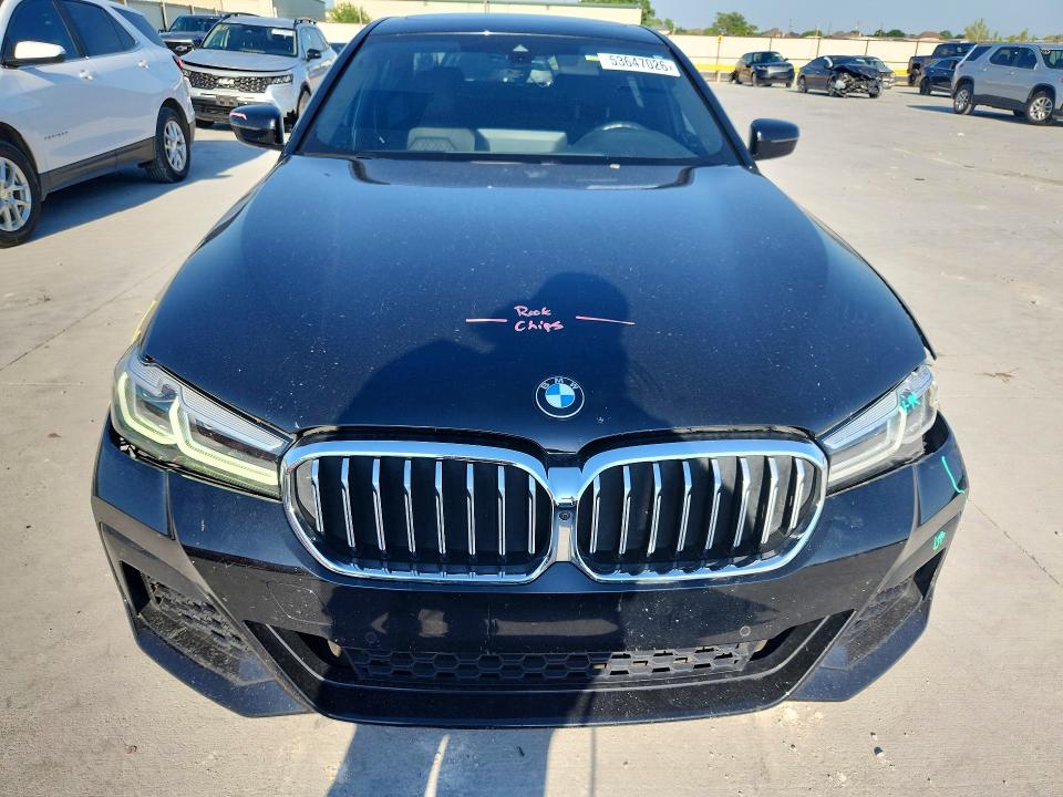 53647026 :رقم المزاد ، WBA53BH0XMCF99586 vin ، 2021 Bmw 530 مزاد بيع
