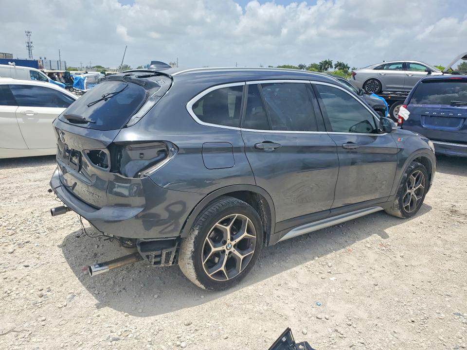 54987506 :رقم المزاد ، WBXHU7C32J5L06565 vin ، 2018 Bmw X1 مزاد بيع