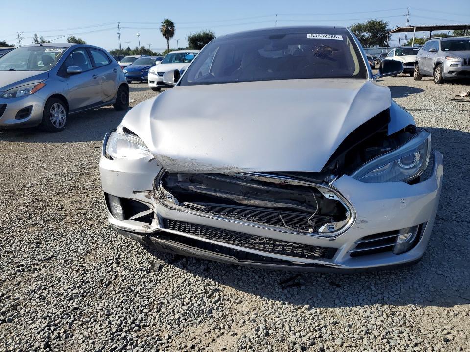 Продажа на аукционе авто 2013 Tesla Model S, vin: 5YJSA1CP0DFP22306, номер лота: 54532286