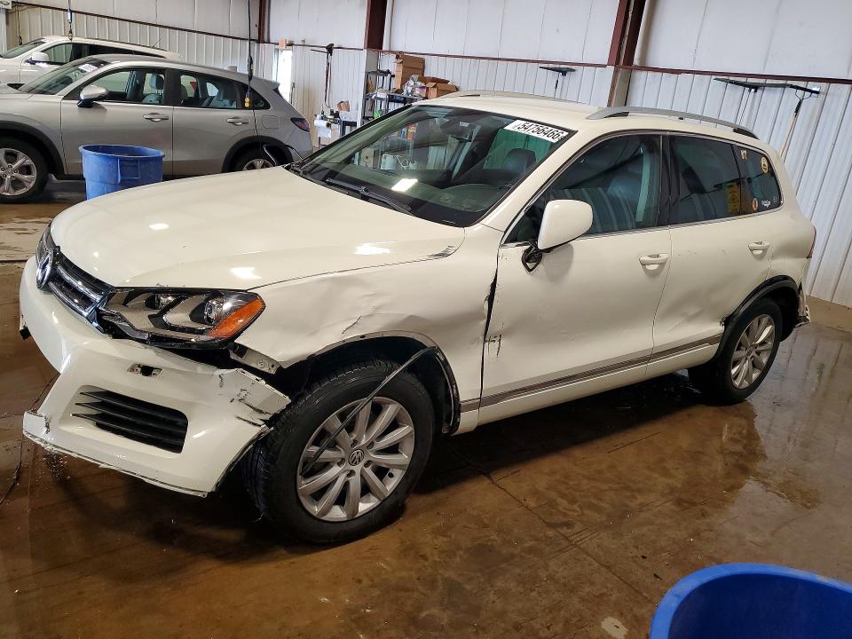 Продажа на аукционе авто 2011 Volkswagen Touareg, vin: WVGFF9BP8BD003193, номер лота: 54756466