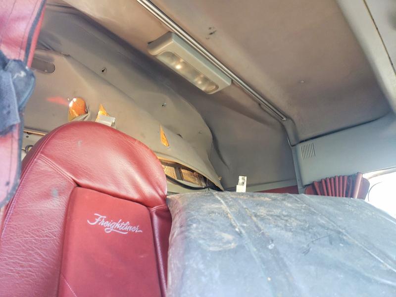 50048666 :رقم المزاد ، 1FUJA6CKX7LW52644 vin ، 2007 Freigliner Conventional مزاد بيع