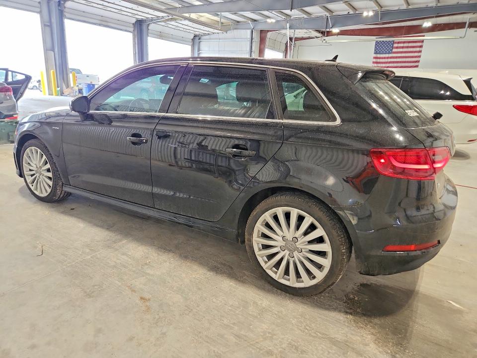 Aukcja sprzedaży 2016 Audi A3, vin: WAUTPBFF0GA048776, numer aukcji: 52710606